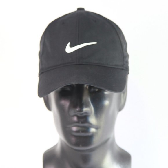 NIKEGOLF Other - Black NIKEGOLF Adjustable Hat Velcro Used Ballcap